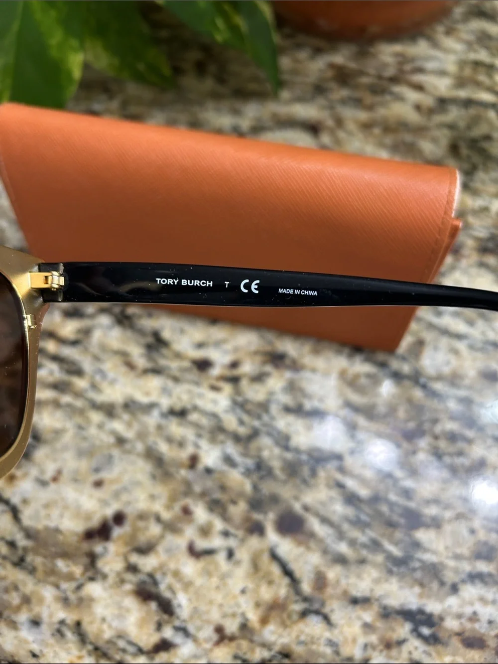 Tory Burch Black and Gold Cat-Eye Sunglasses with TB case